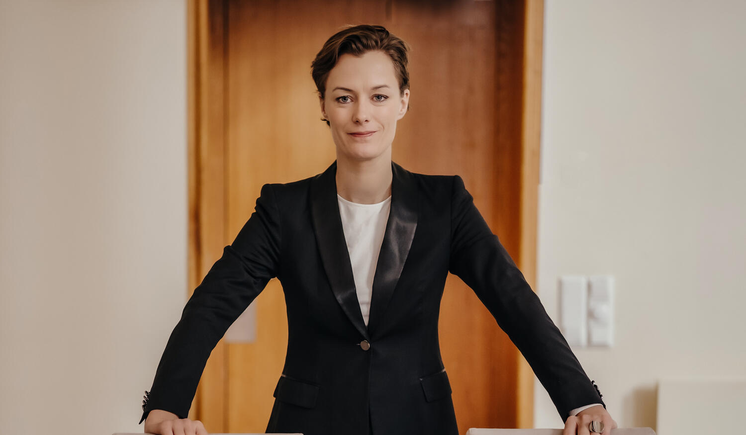 VIKELØNN? Kultur- og likestillingsminister Anette Trettebergstuen deltar på FOs frokostmøte om likelønn (Foto: Ilja C. Hendel/Kulturdepartementet)