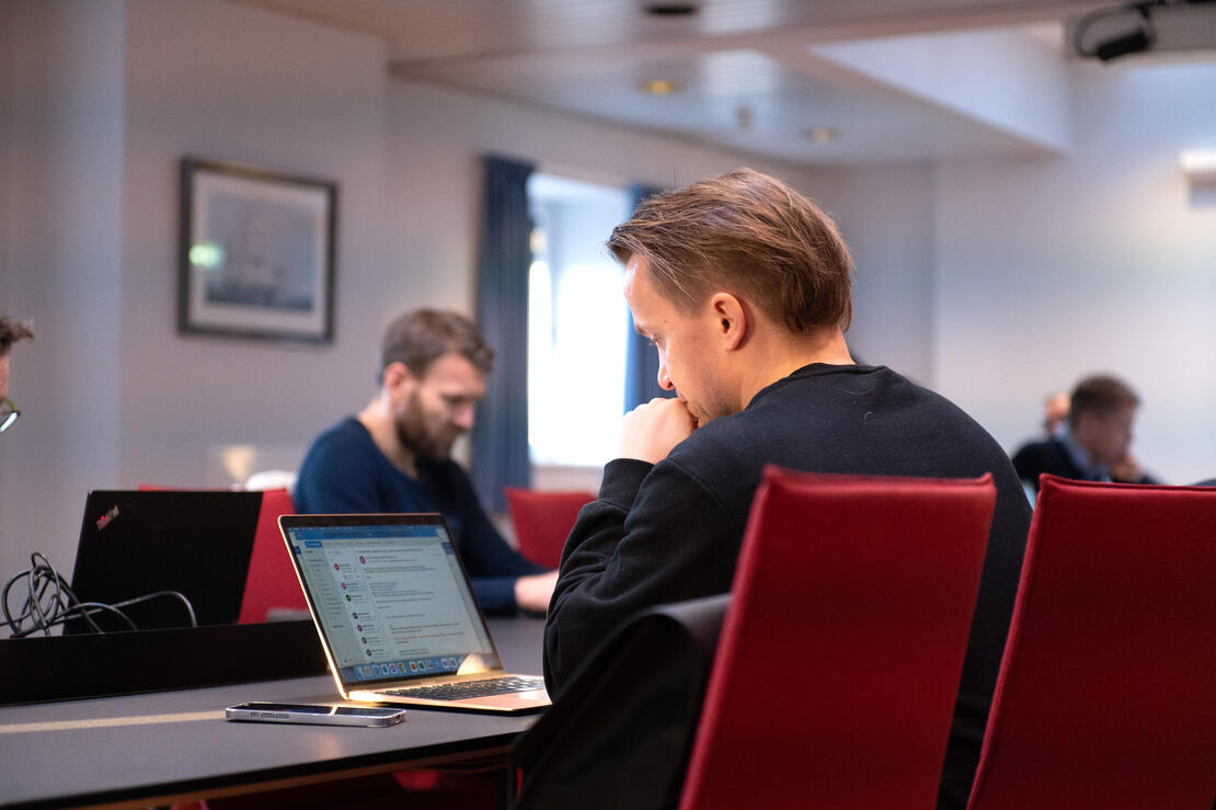 FOs representant i forhandlingene, Ole Henrik Kråkenes